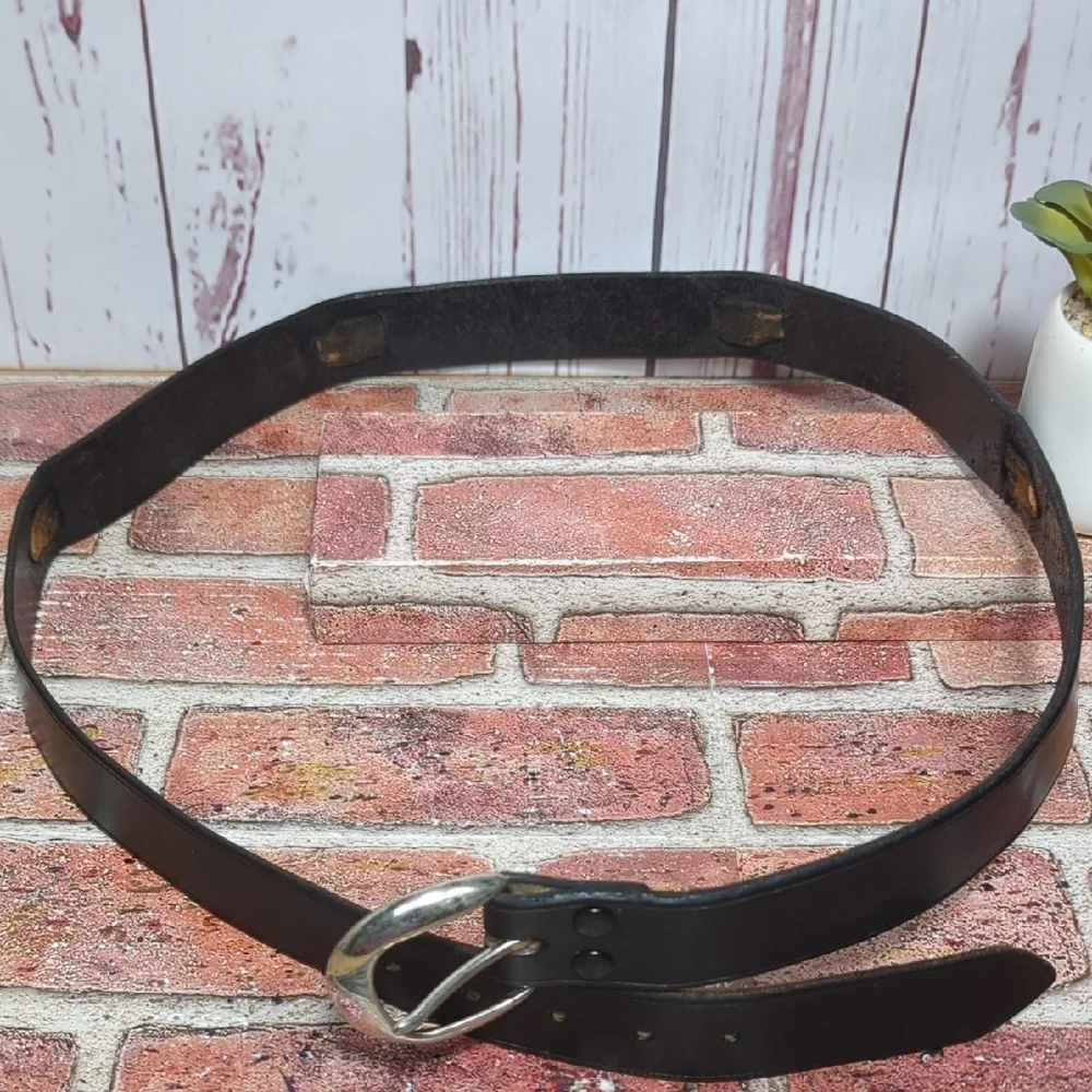 Vintage Full‎ Grain Black Leather Belt with Buffalo Nickel Conchos Southwest 46